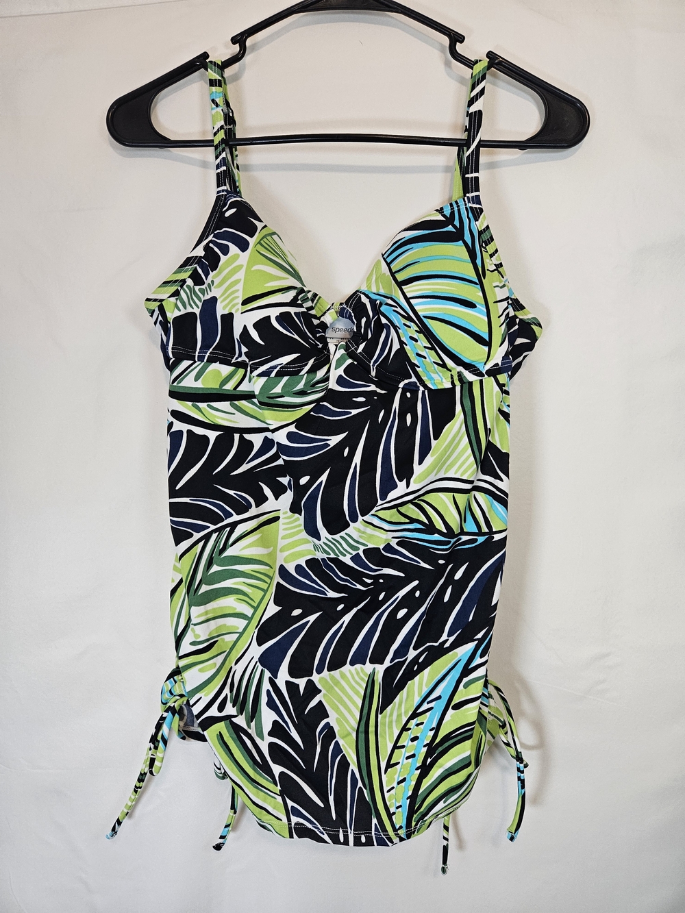 Speedo Leaf Print Tankini Top in Green, Blue, Black